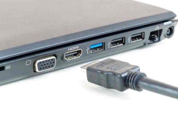 Cómo conectar una computadora portátil a un televisor a través de HDMI
