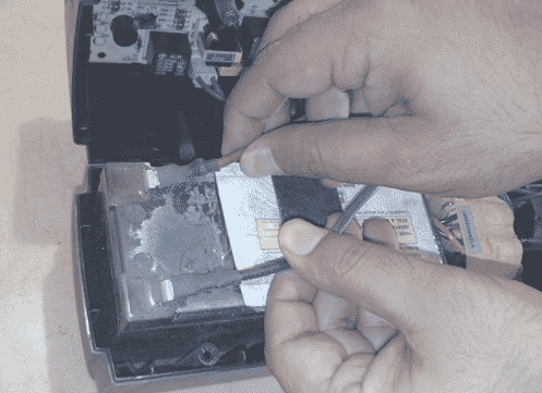 Comment changer la batterie de l'onduleur [DIY]