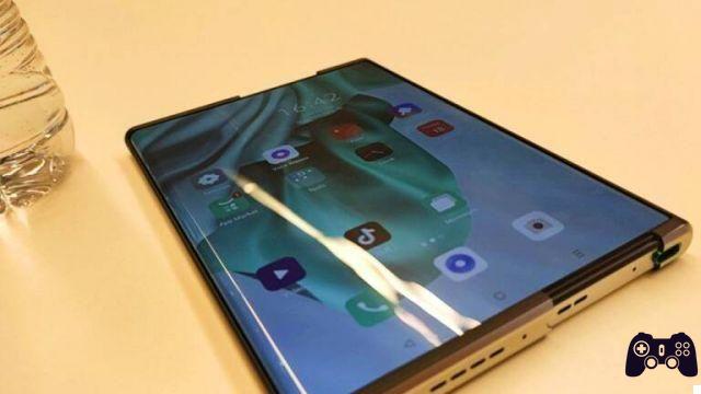 Oppo X 2021, incredible with its screen that rolls up