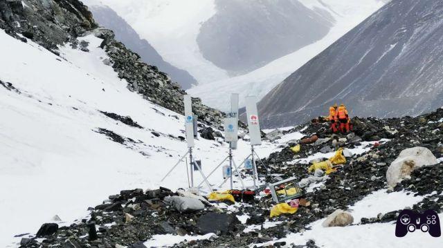 5G vuela alto y llega al monte Everest: estaciones 5G a 5.800 metros