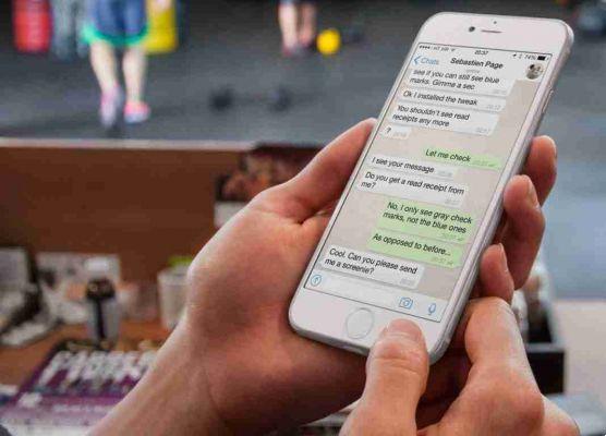 Ocultar conversaciones de WhatsApp en iPhone