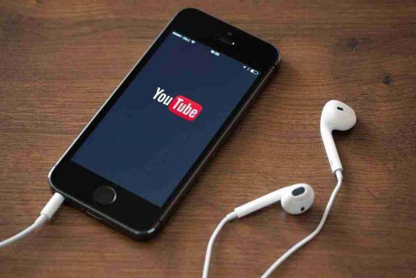Youtube en arrière-plan sur iPhone et iPad senza jailbreaké