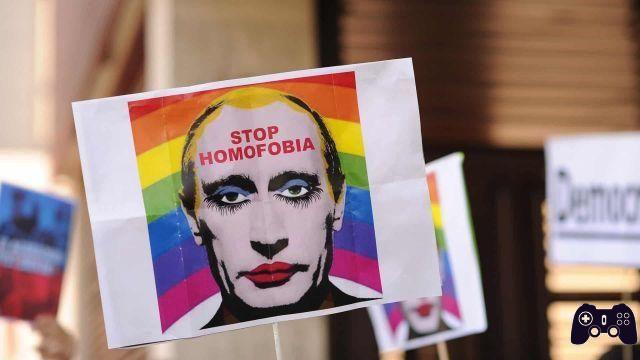 News + Myitopie: en Russie cataloguée 18+ pour la présence de relations homosexuelles